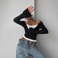 Gallery viewerに画像を読み込む, シームレスオフショルダーネックロングスリーブクロップトップス(タンクトップ別)