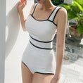 Gallery viewerに画像を読み込む, エレガントホワイトラインワイドストラップワンピーススイムスーツ