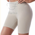 Gallery viewerに画像を読み込む, シェイプショートブリーフパンツ