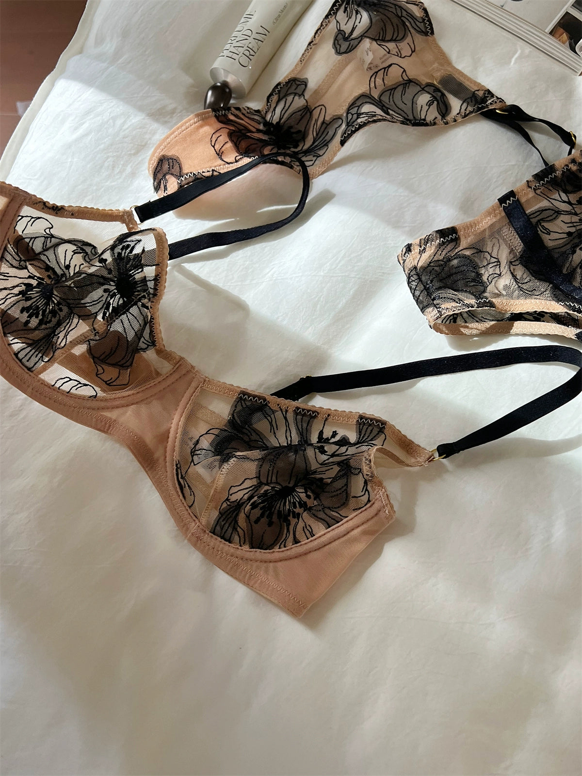 DeRossi ラヴィッシュレースセット ブラガーターショーツ3pcs