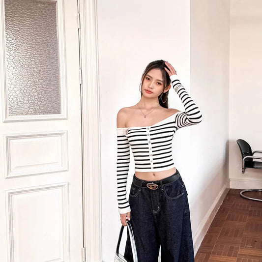ストライプバルドニットオフショルダートップス