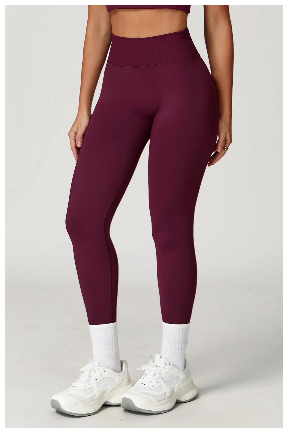 DEROSSI ハイウエストシームレススクランチレギンス ワインレッド 商品写真 1