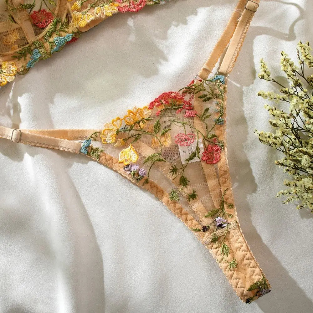 DEROSSI ボタニカル刺繍 ノンワイヤーブラ＆Tバックセット カーキ 商品写真3