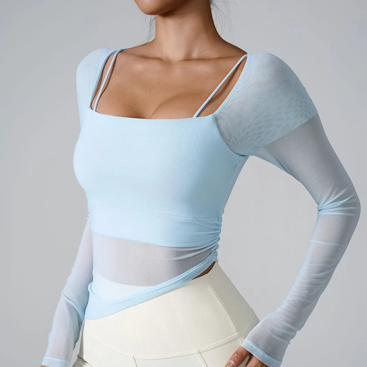 FITNESS TOPS