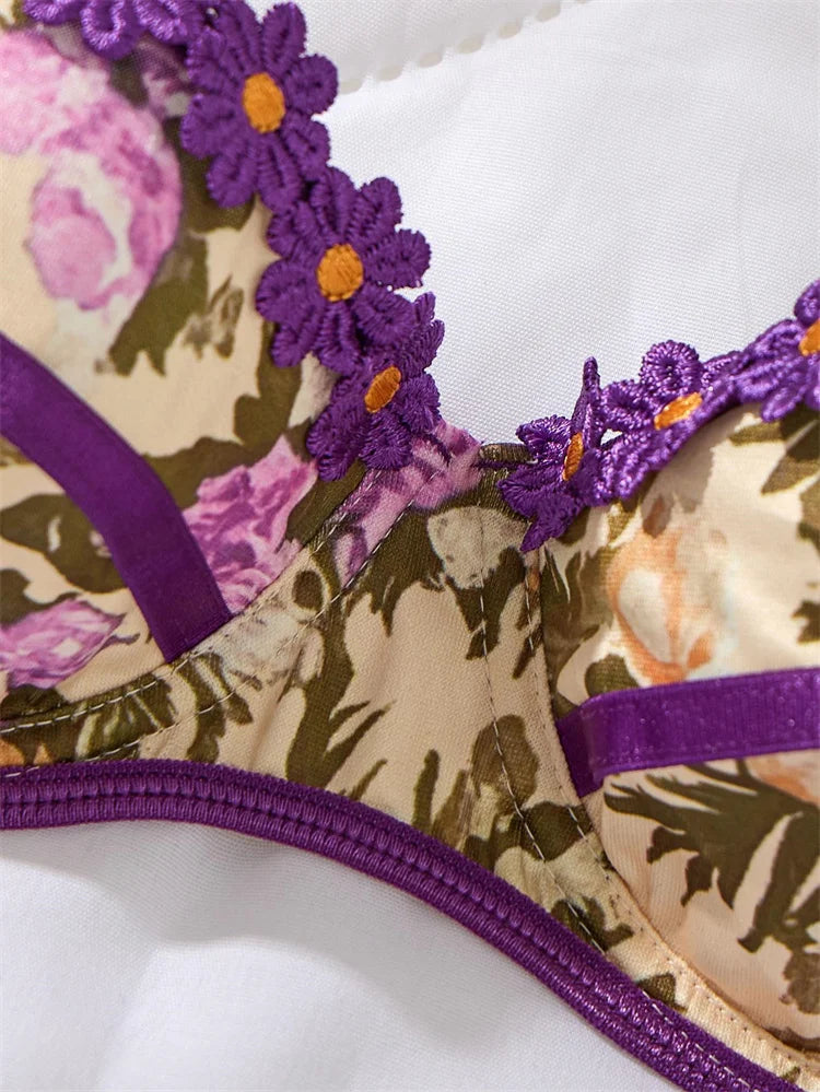 パープルフローラルエンブロイダリーブラショーツセット