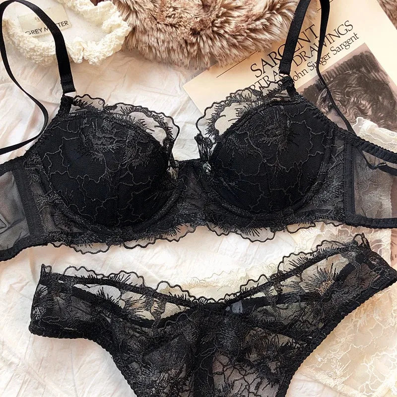 フラワーエンブロイダリー ブラ＆ガーターショーツ3pcs