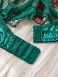 Gallery viewerに画像を読み込む, DEROSSI グリーンブロッサム刺繍 ブラ＆Tバックセット グリーン 商品写真7
