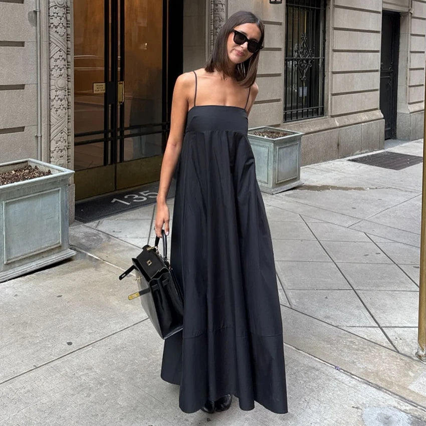 ブラックスパゲティストラップAラインロングドレス