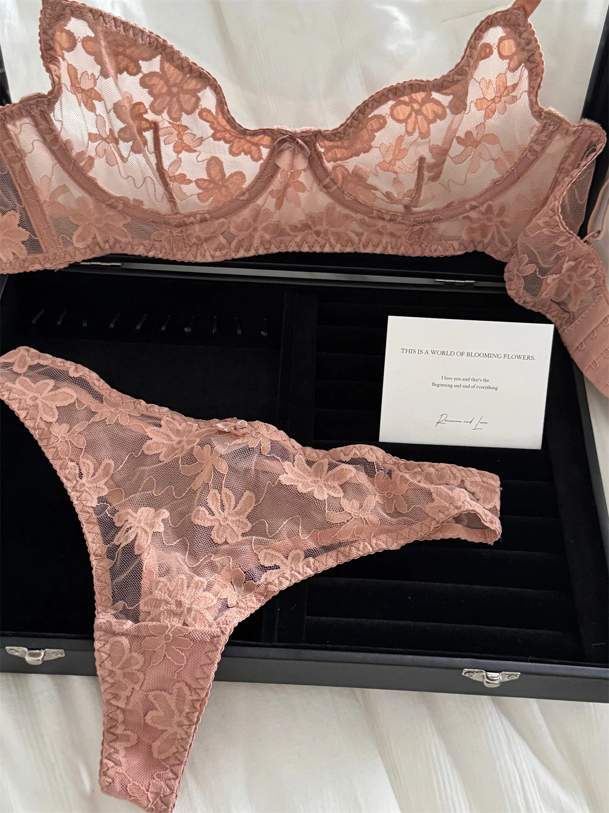 DeRossi フレンチフローラルレースプッシュアップ3Pcsセット