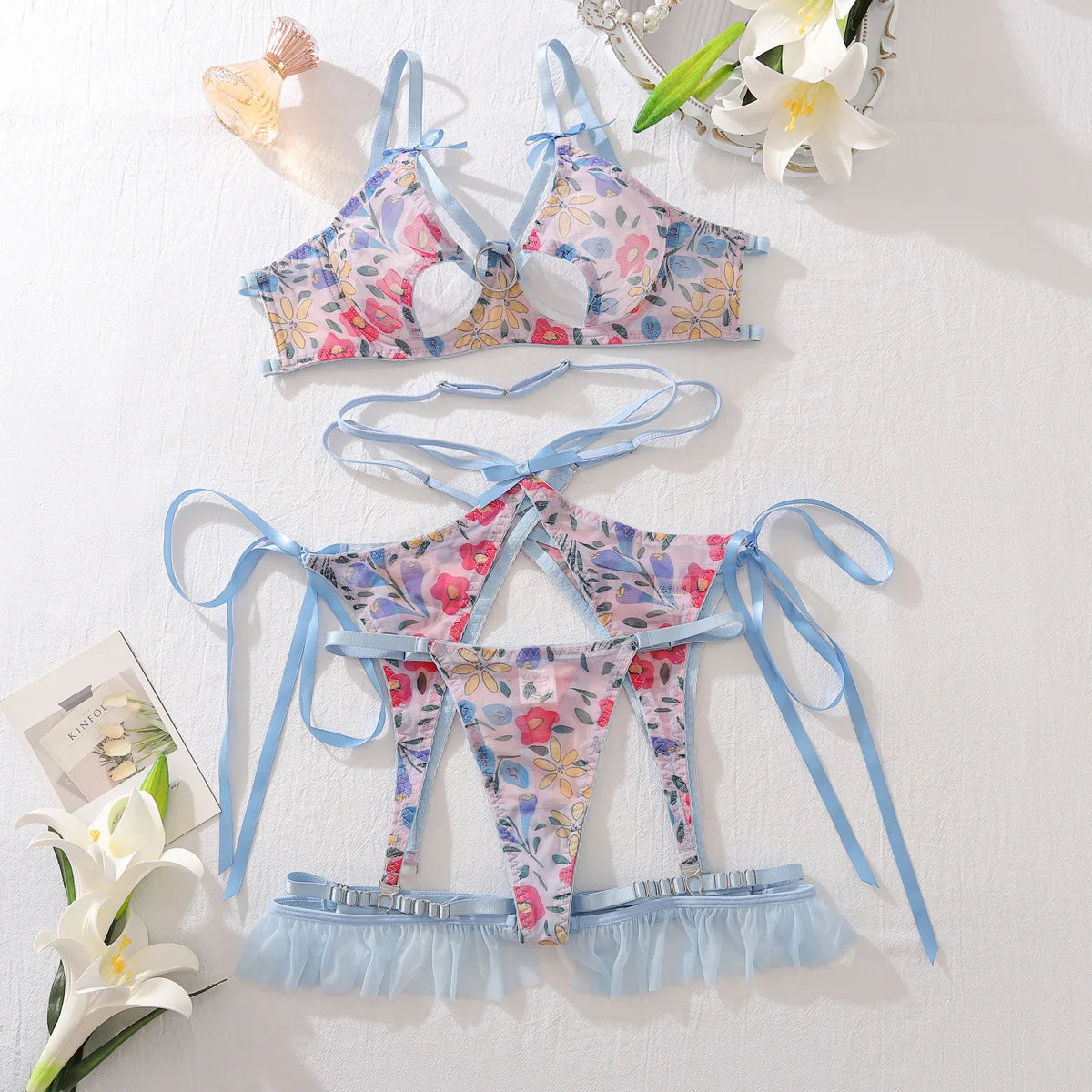 DEROSSI ブルー フローラルプリント シアー ガーターブラショーツSET