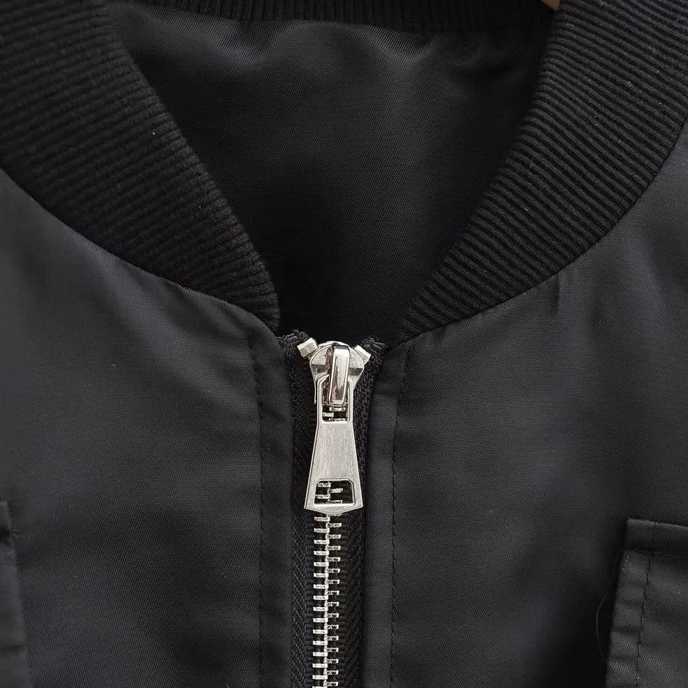 ブラック＆アーミーグリーンカーゴショートジップアップジャケット