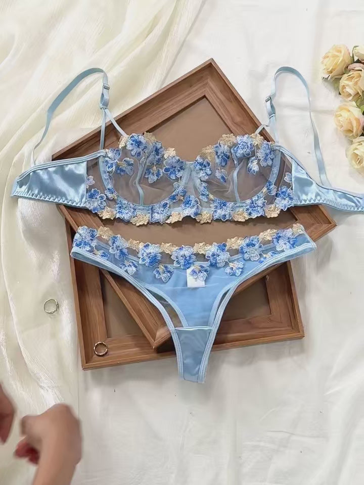 DEROSSI ライトブルー フラワー刺繍 シアーメッシュ ブラショーツセット｜商品動画