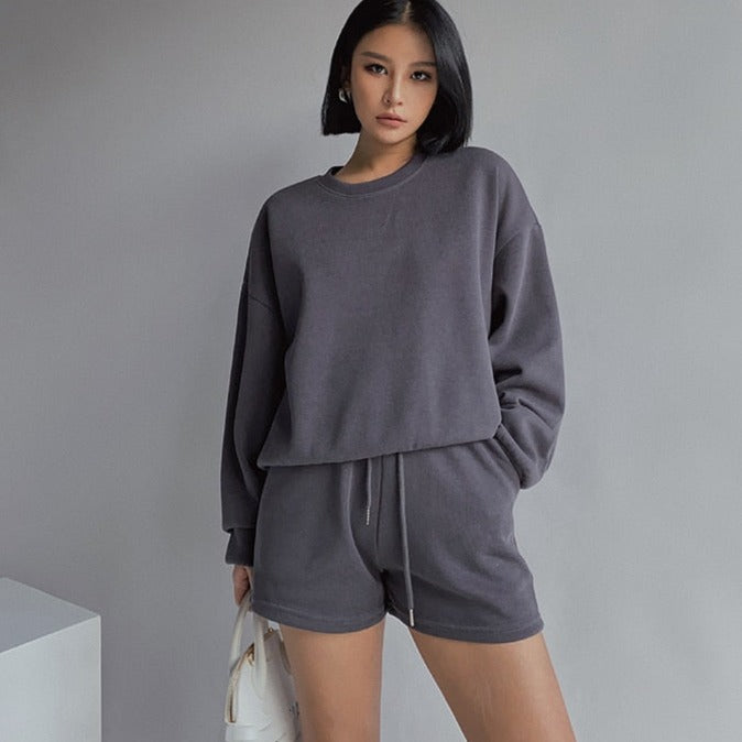 Tracksuits Set Sweatshirt + Sporting Shorts Outfit